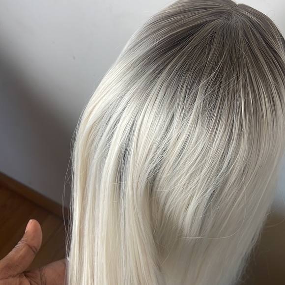 - 💫24” BLONDE OMBRÉ NATURAL STRAIGHT LACE FRONT WIG - Picture 11 of 17